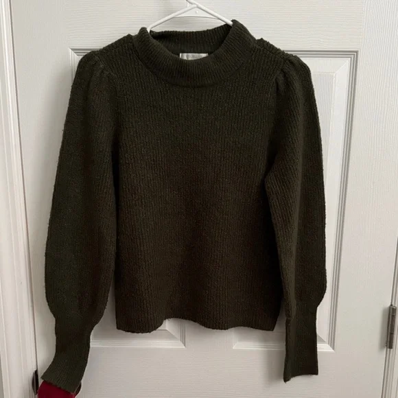 Design History Dark Green Turtleneck Sweater - Picture 1 of 5
